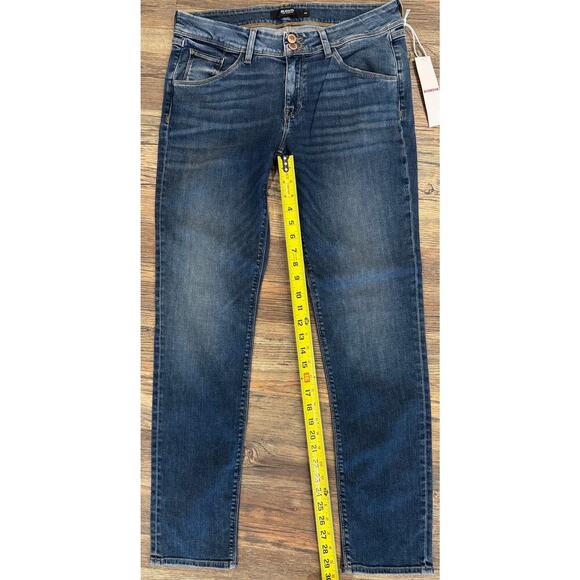 Hudson Jeans Denim - Hudson Jeans Collin Skinny Non-Distressed Mid-Rise Button Flap back pockets, 29